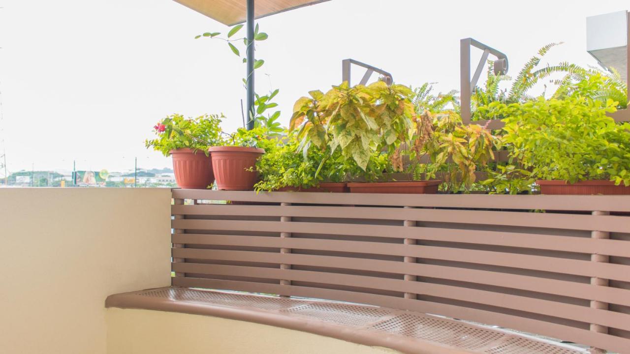 Hotel Ciudad Latin Palace Guayaquil Buitenkant foto